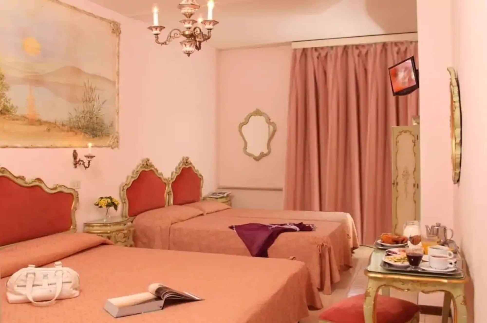 Hotel Romulus Ngoại thất bức ảnh