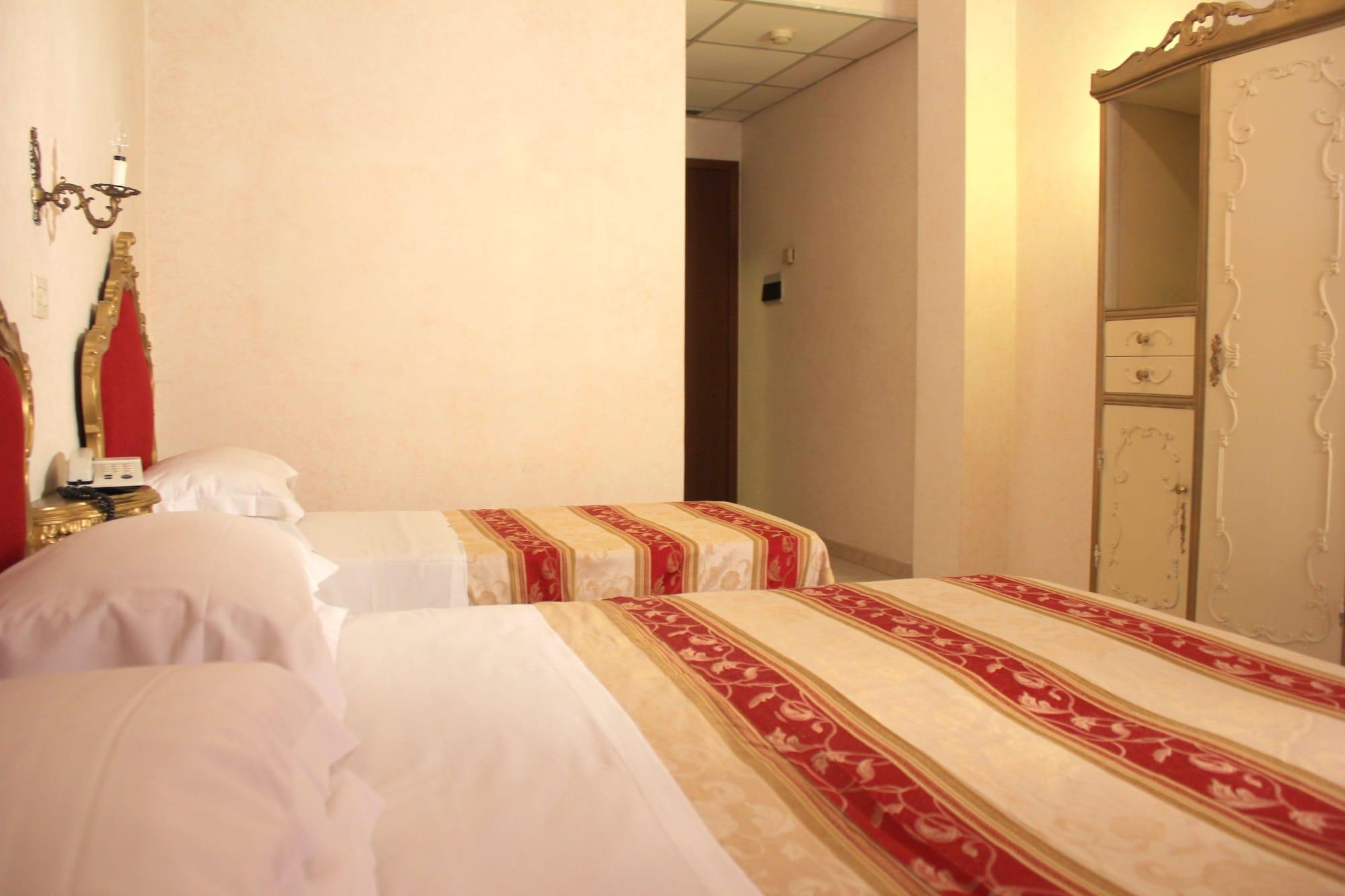 Hotel Romulus Ngoại thất bức ảnh