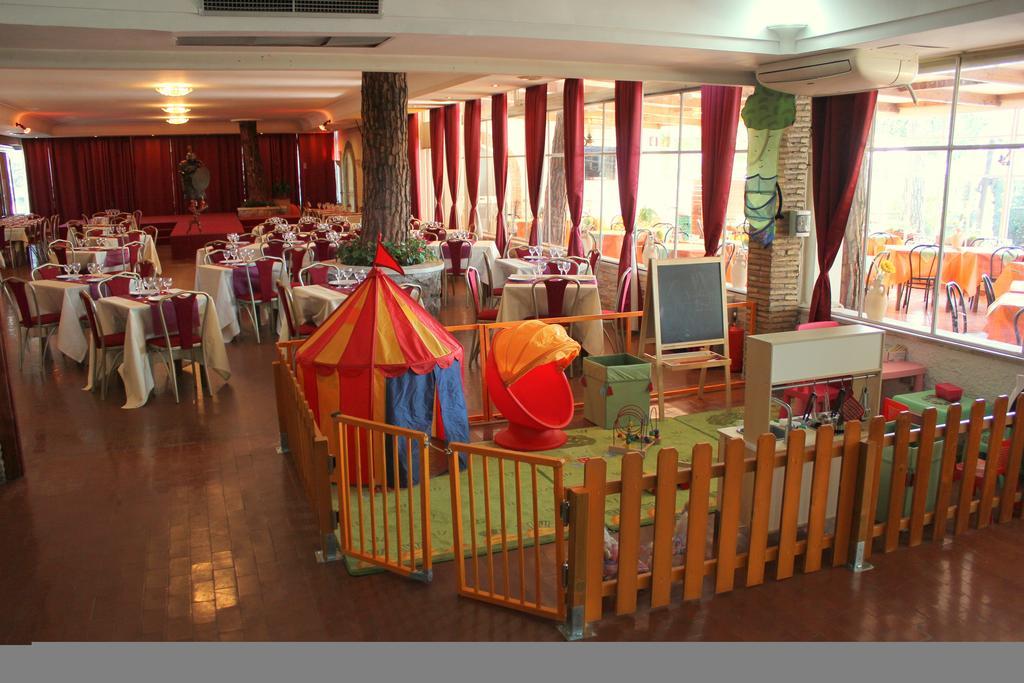 Hotel Romulus Ngoại thất bức ảnh