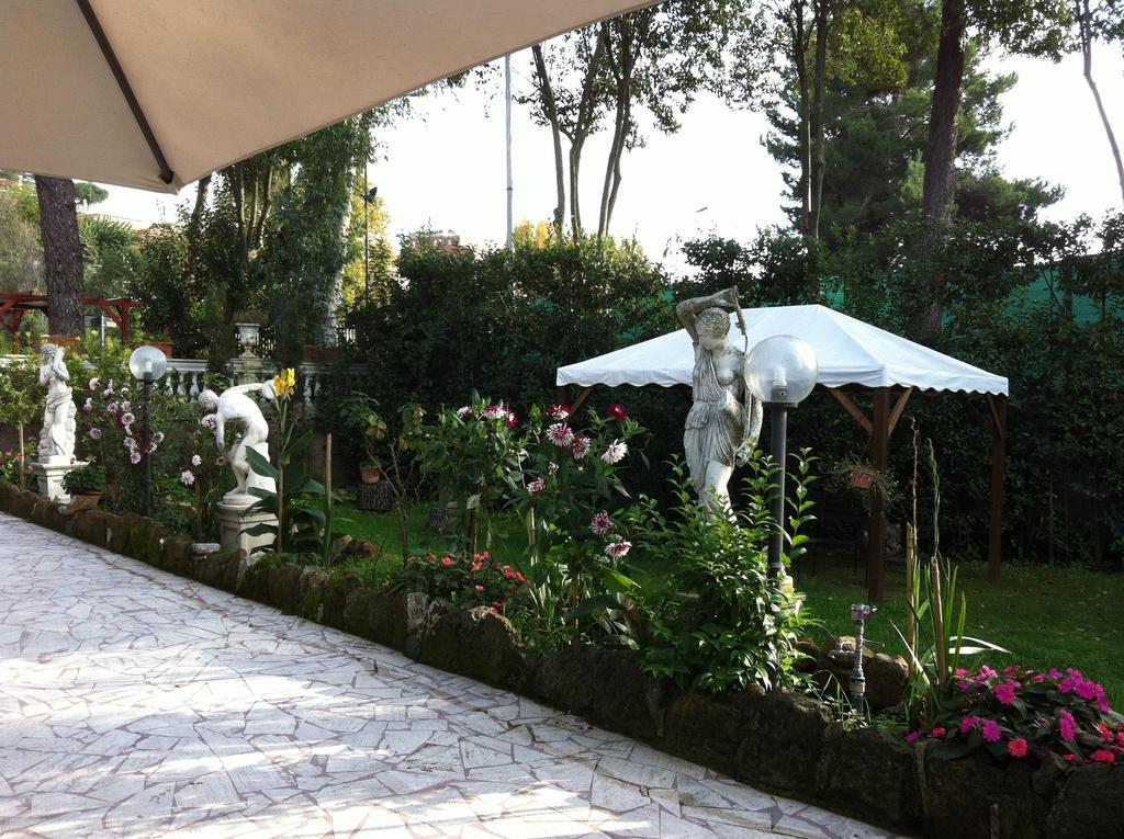 Hotel Romulus Ngoại thất bức ảnh