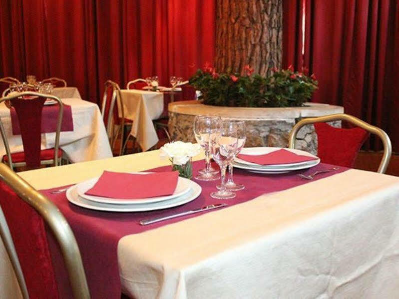 Hotel Romulus Ngoại thất bức ảnh