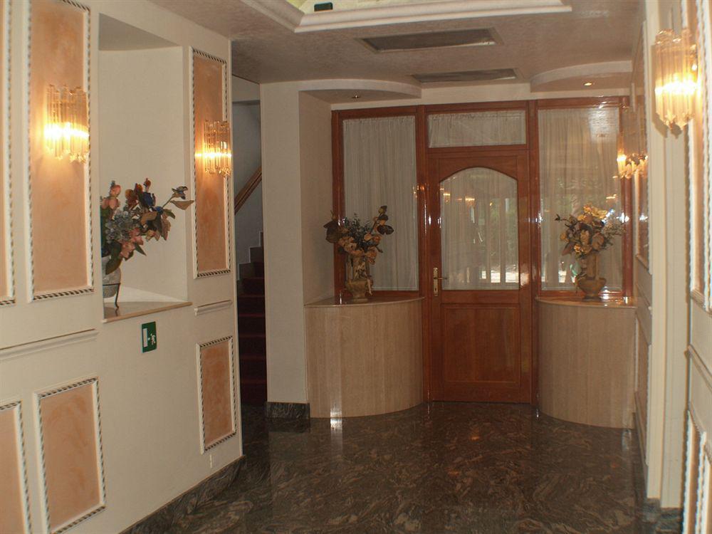 Hotel Romulus Nội địa bức ảnh